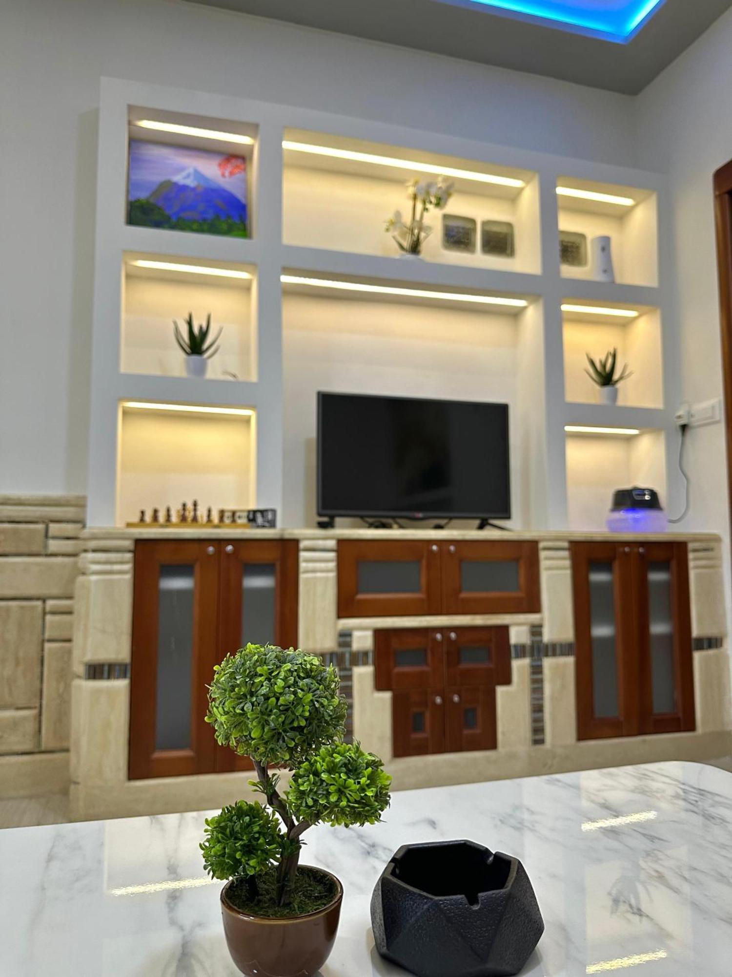 Sea View Apartament. Luxury Area In Durres Beach. Apartamento Exterior foto
