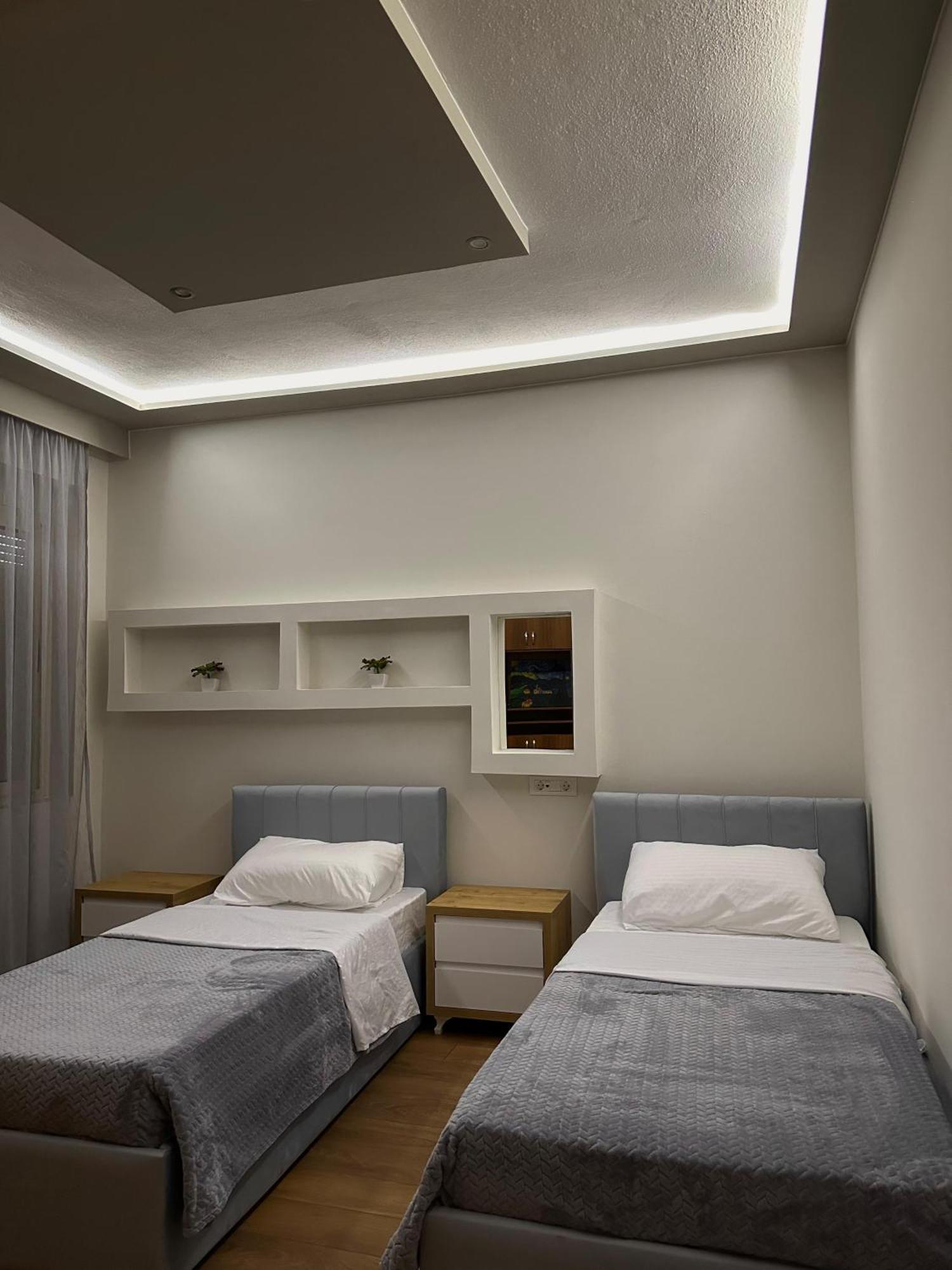 Sea View Apartament. Luxury Area In Durres Beach. Apartamento Exterior foto